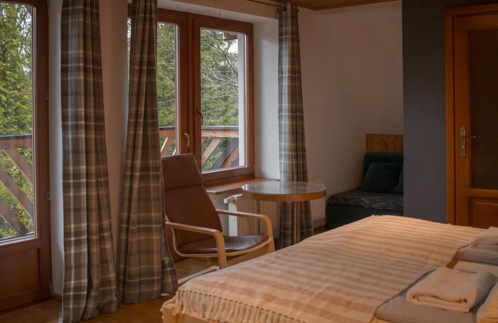 AlohaCamp Pokój potrójny z wanną 3