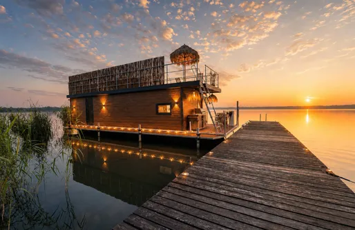 Zdjęcie obiektu Ekskluzywny Houseboat Bohéa - Czysta romantyka