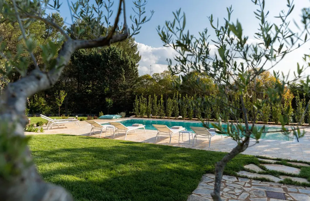 Trullo Amarcord AlohaCamp