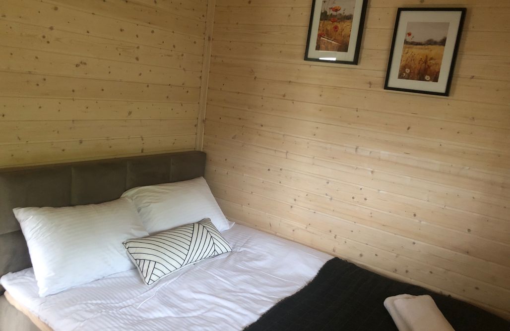 AlohaCamp Przylesie Domki 1 2