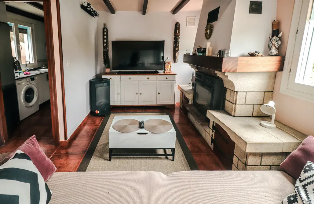 alojamientos AlohaCamp Casita Mágica con jardín privado y vistas 3