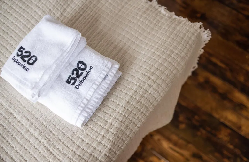 AlohaCamp #2 Pokój trzyosobowy 4