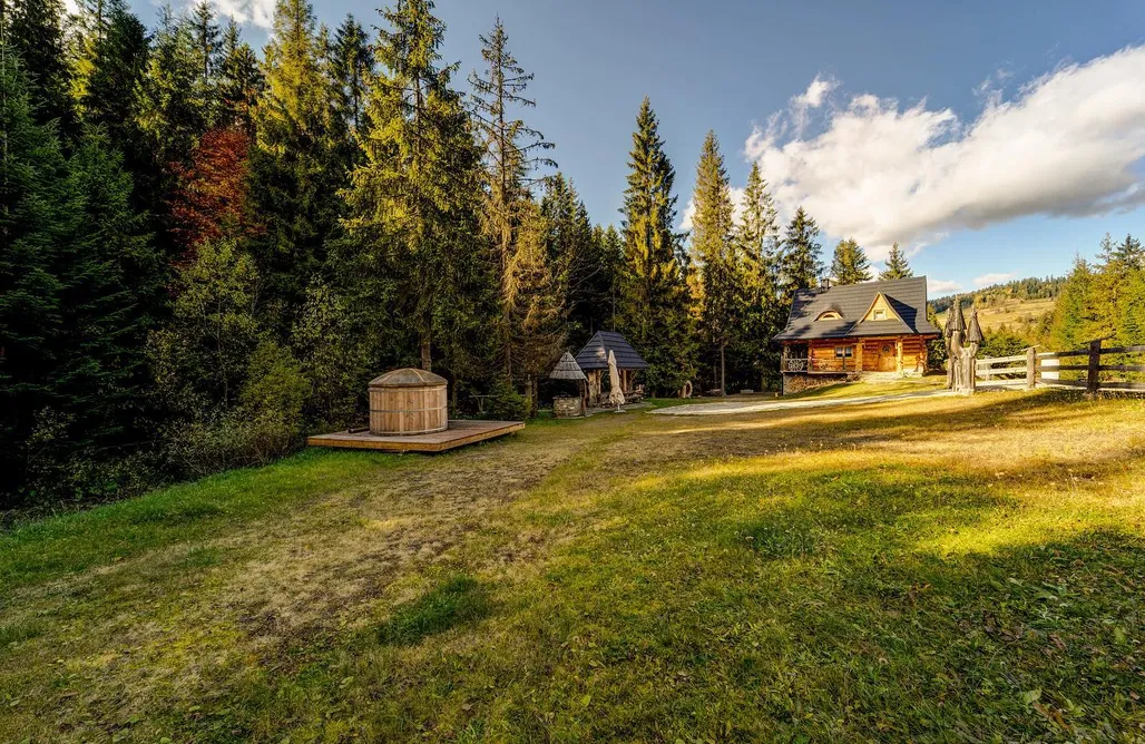 Poręba Wielka noclegi Bacówka Polanki - domek z balią 3