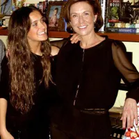 Elena propietario Claro de Luna Dom