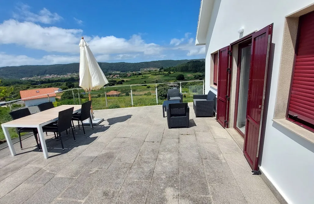 AlohaCamp accommodation Casa Oreiro. Costa da Morte 1