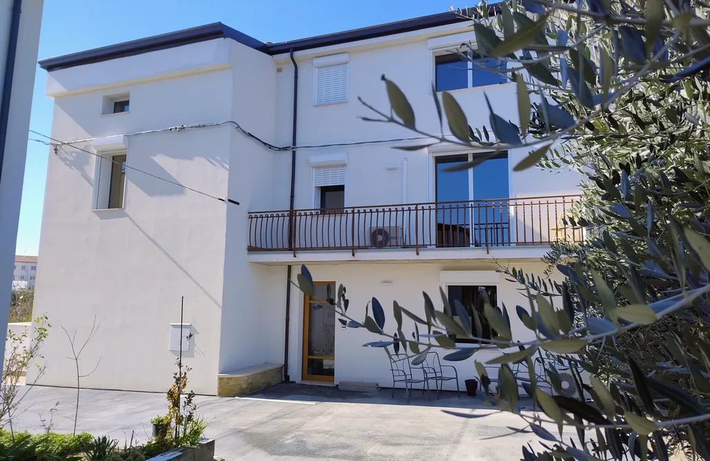 Alloggio AlohaCamp Borgo Ragnitill 4