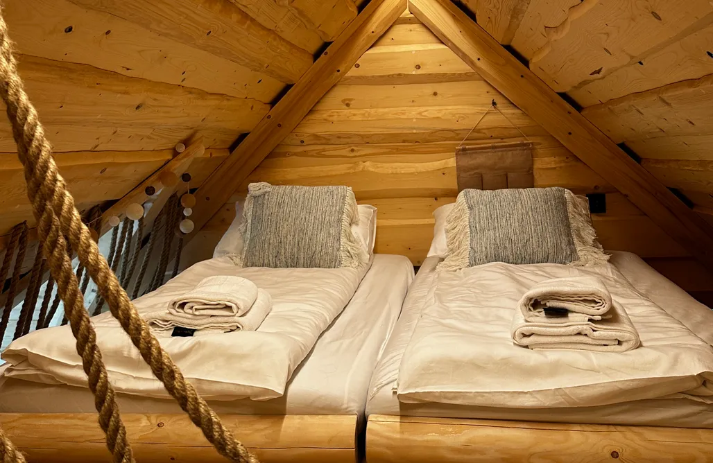 AlohaCamp Chata Niebo 4