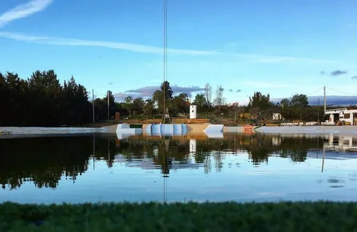 Imagen de Sitio para autocaravanas - El Rancho Wakepark