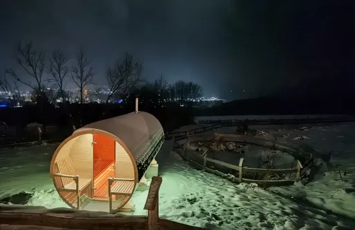 Zdjęcie obiektu Domek z widokiem na jezioro