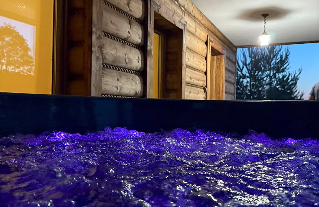 Winiarnia nad Jeziorem Domki Na Wzgórzu 1