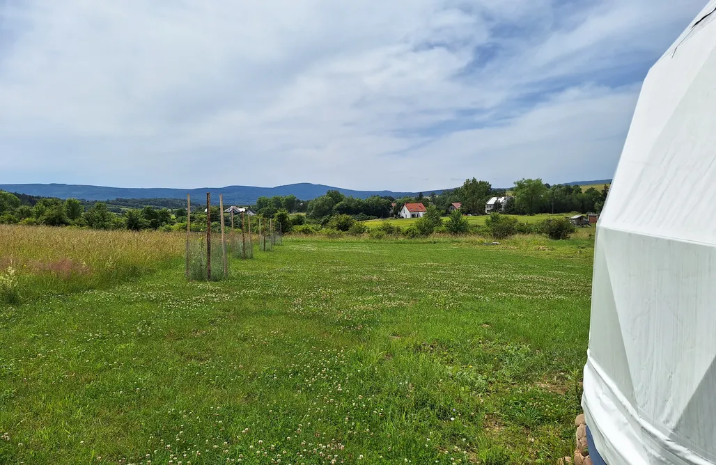 Weekend w górach dla dwojga Glamping - Na Polanie Smaczne Spanie 1