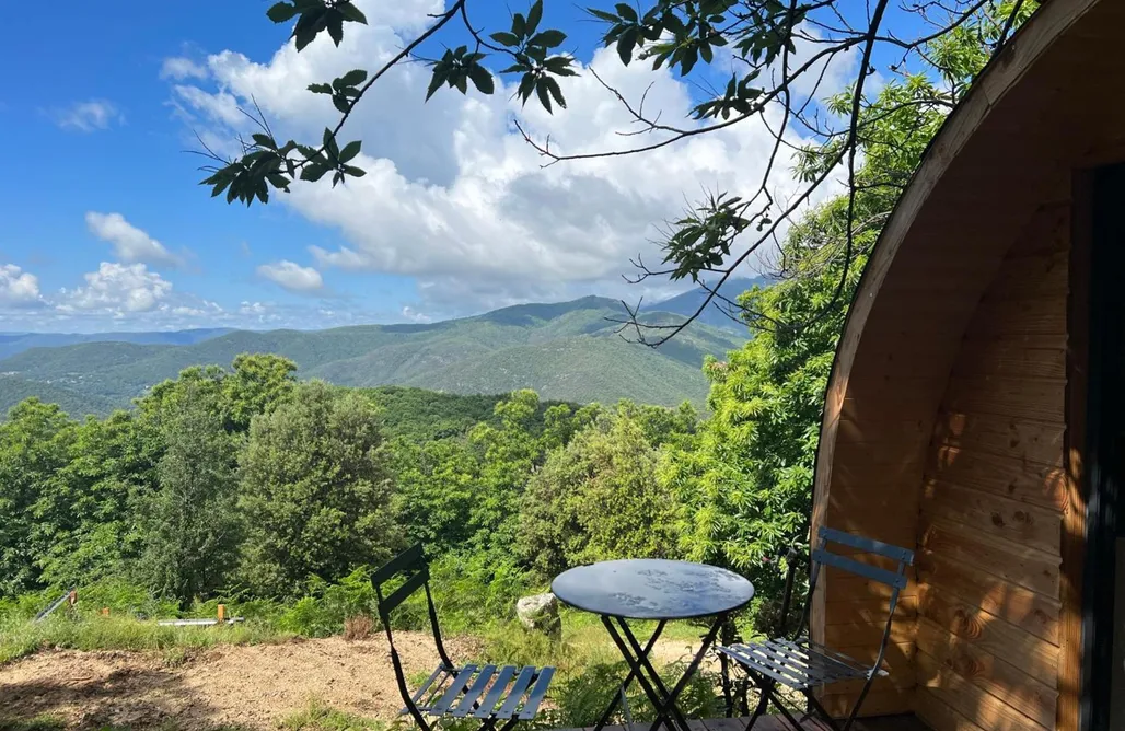 Nuit Insolite Occitanie La Cabane enchantée, Mas Favières 3