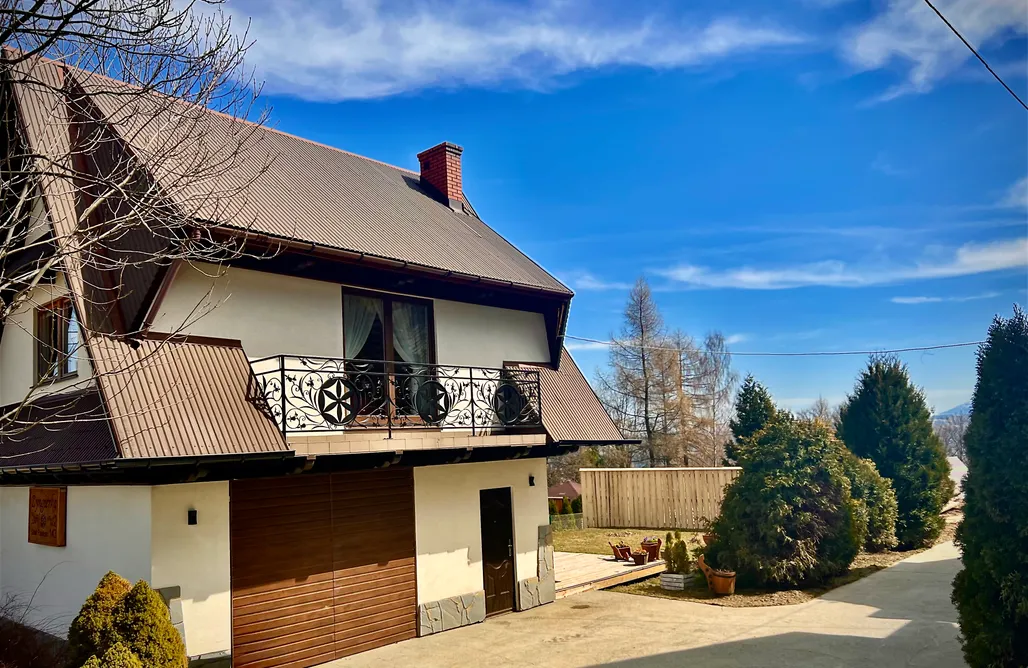 AlohaCamp Domek Zyngierka 1