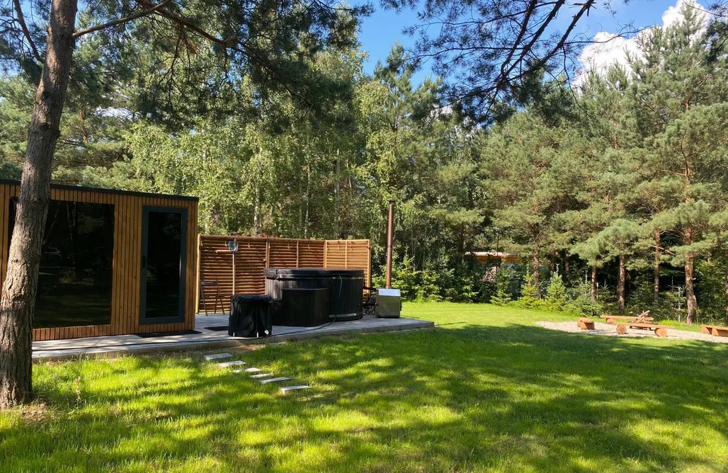 noclegi AlohaCamp Dom na brzegu ciszy 5