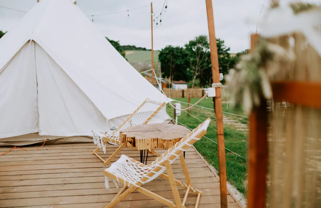 noclegi AlohaCamp Magia na Polu - sielski glamping  5