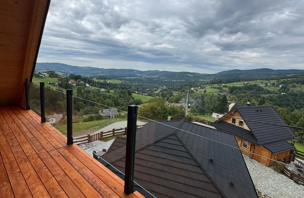 AlohaCamp Domek mniejszy (8 os.) 1