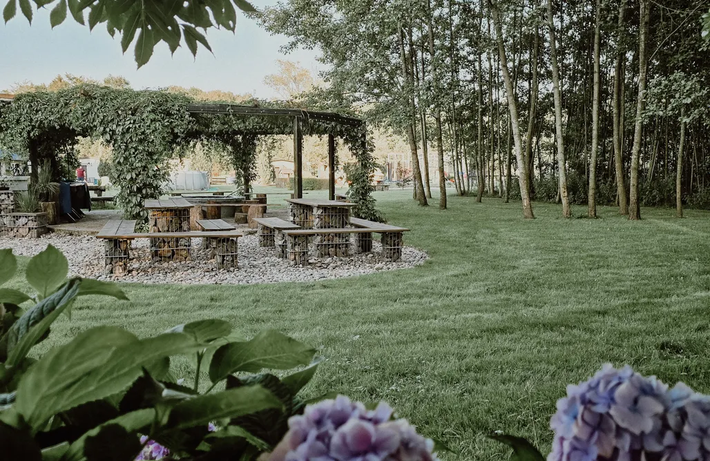 AlohaCamp Domek  standard nad stawem 6 1