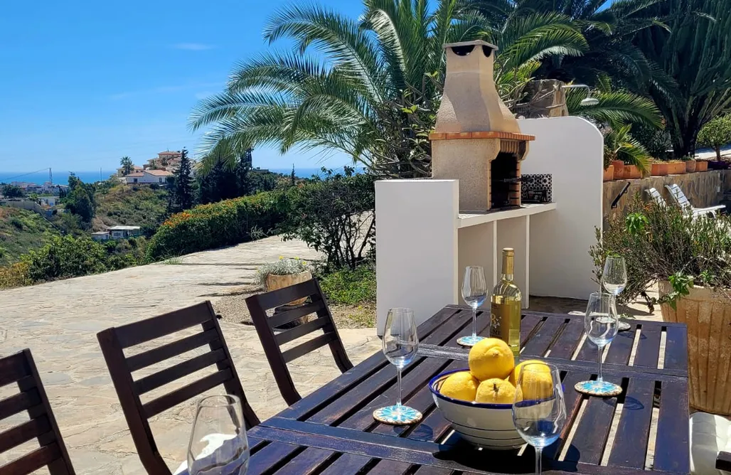 alojamientos AlohaCamp Finca Montebello Benajarafe 4