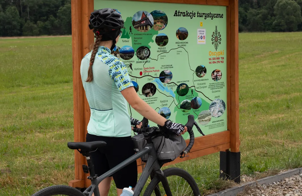 alojamientos AlohaCamp Polne Domki Drewniana Osada w Harklowej 1