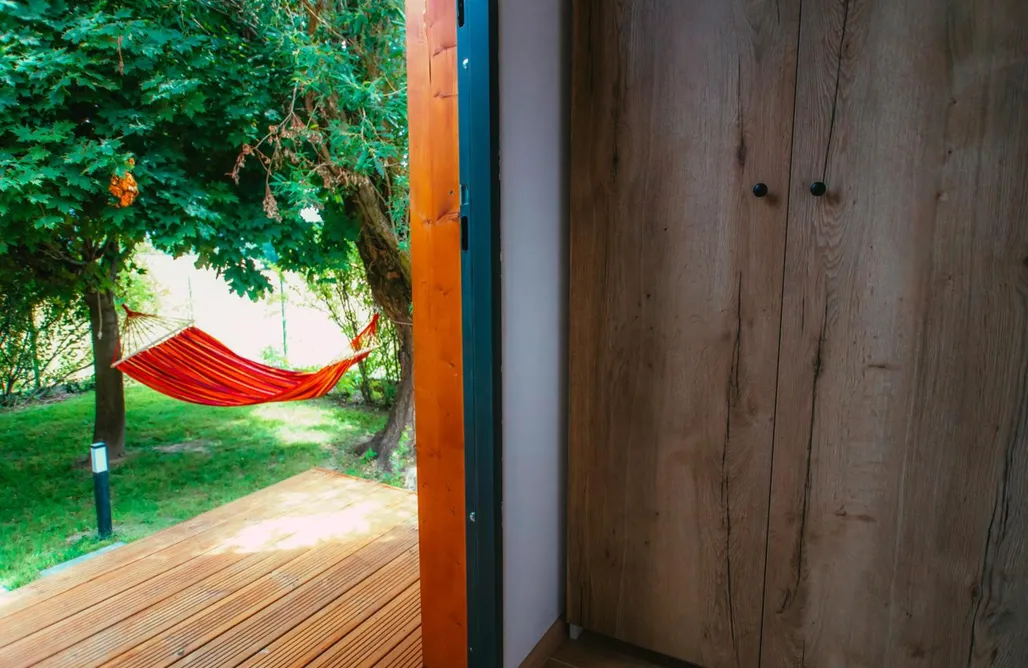 noclegi AlohaCamp Legowisko bed & sauna pod Szczyrkiem 1