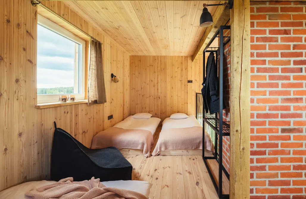 AlohaCamp Dom w zbożu 2