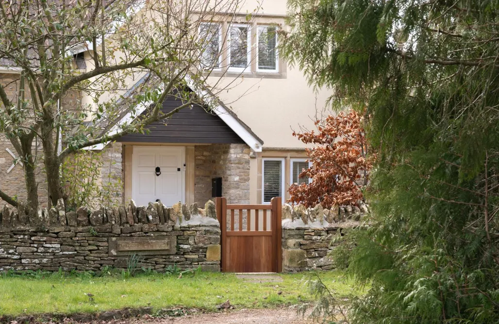 noclegi AlohaCamp The Roost 5