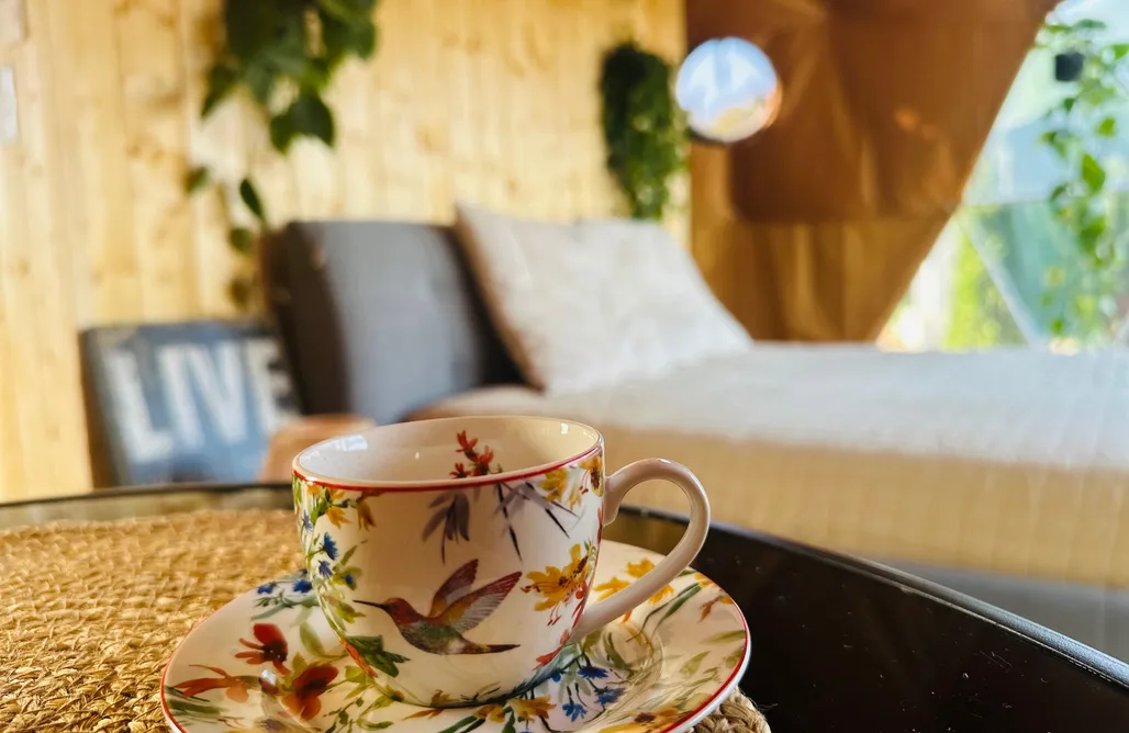 AlohaCamp Kopuła w rzece 2