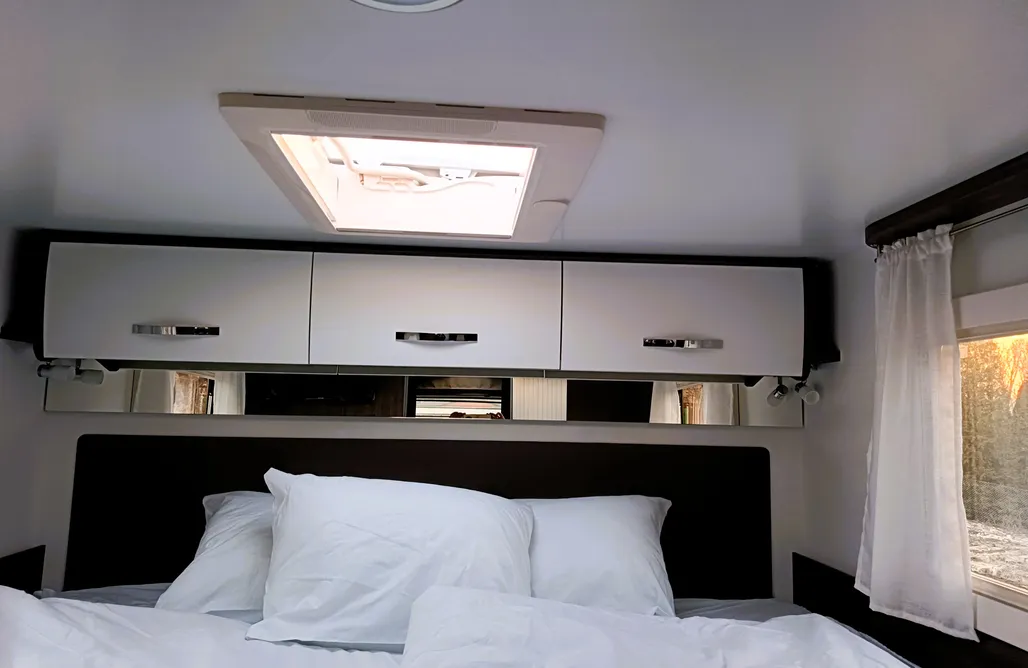 AlohaCamp Benimar Tessoro 463 06 bagażnik 4