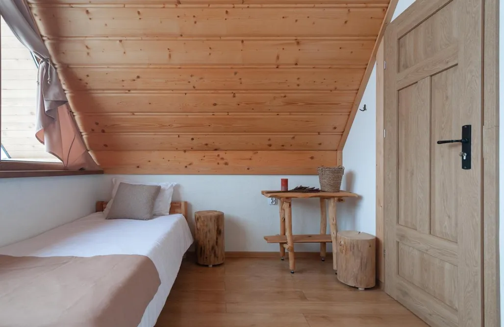 AlohaCamp Chalet dwupokojowy 3
