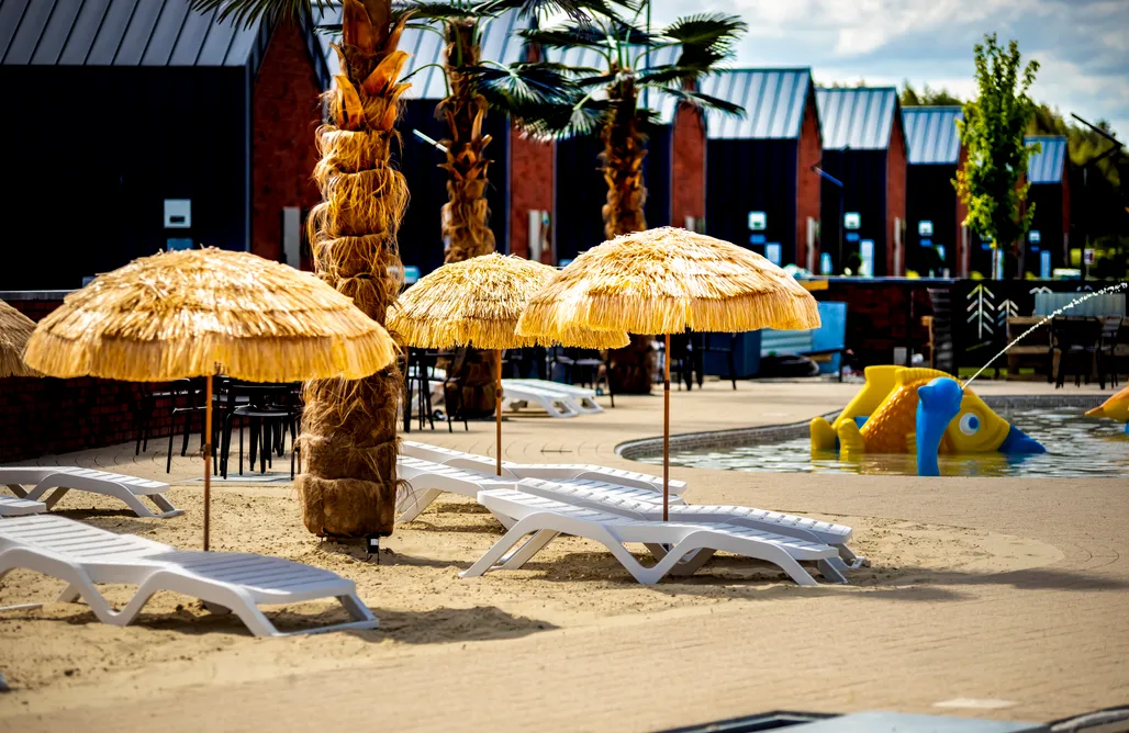 alojamientos AlohaCamp Wioska Wakacyjna Radawa 2