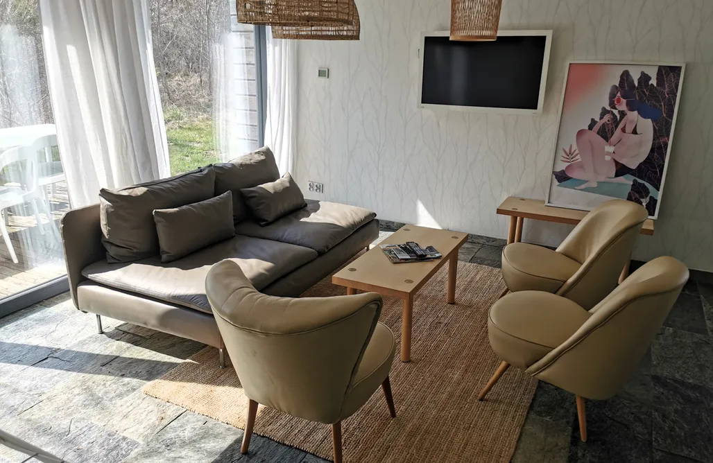 AlohaCamp DOM K0LOROWY 2