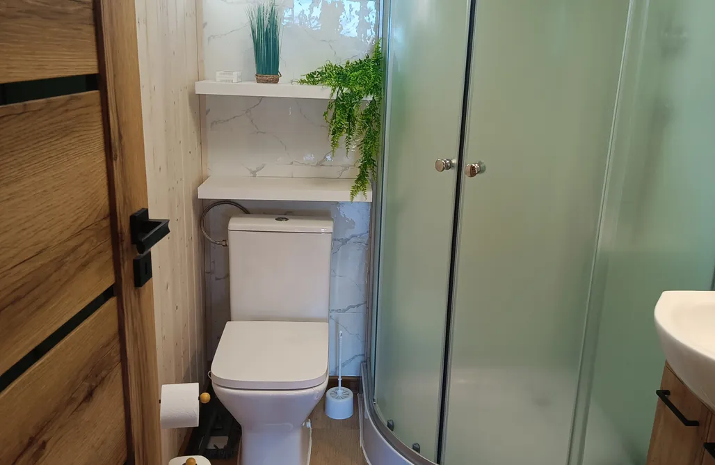 Unterkunft AlohaCamp Błękitne Wzgórze z Sauna i Jacuzzi 1