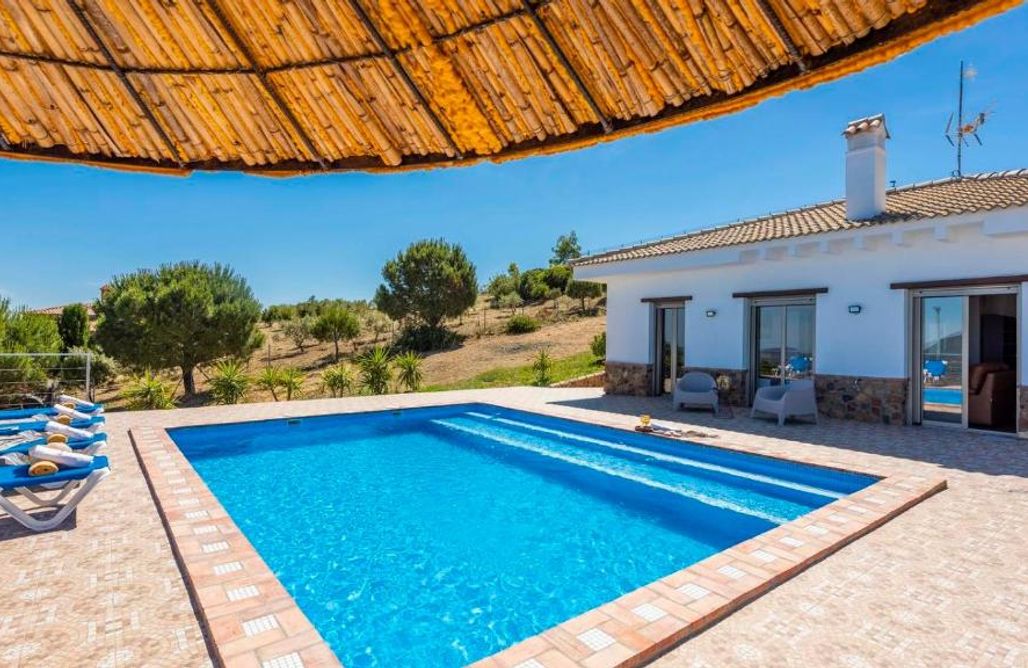 AlohaCamp accommodation Cortijo Granaino 2