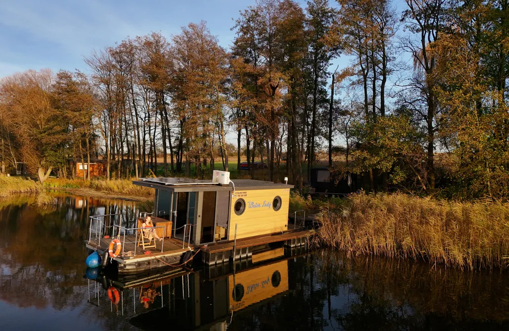 Smolniki Powidzkie Domki Houseboat Paułuki  2