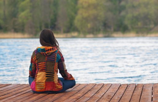 Zdjęcie obiektu Miejsce kamperowe i namiotowe - Kraina Elfów - Działka nad jeziorem z pomostem, cała na wyłączność