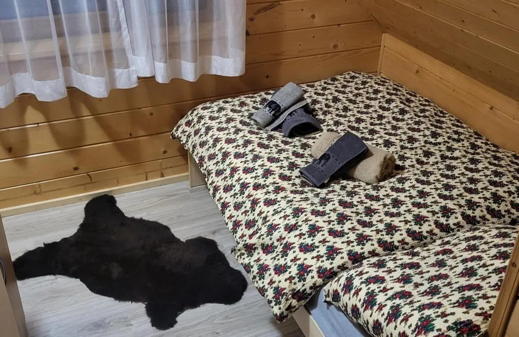 AlohaCamp Pogodna Chata, jacuzzi & sauna 3