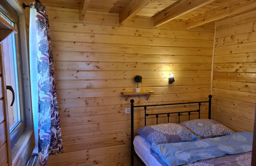 AlohaCamp Siedlisko V 2