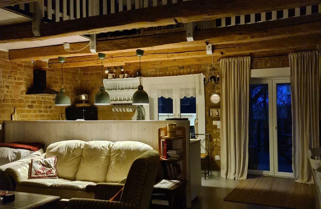 noclegi AlohaCamp Dom na Warmii-Siedlisko Jabłonka 1