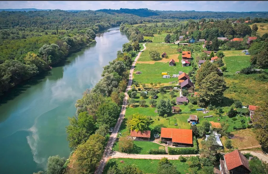 Alloggi AlohaCamp Kuca Oaza 4