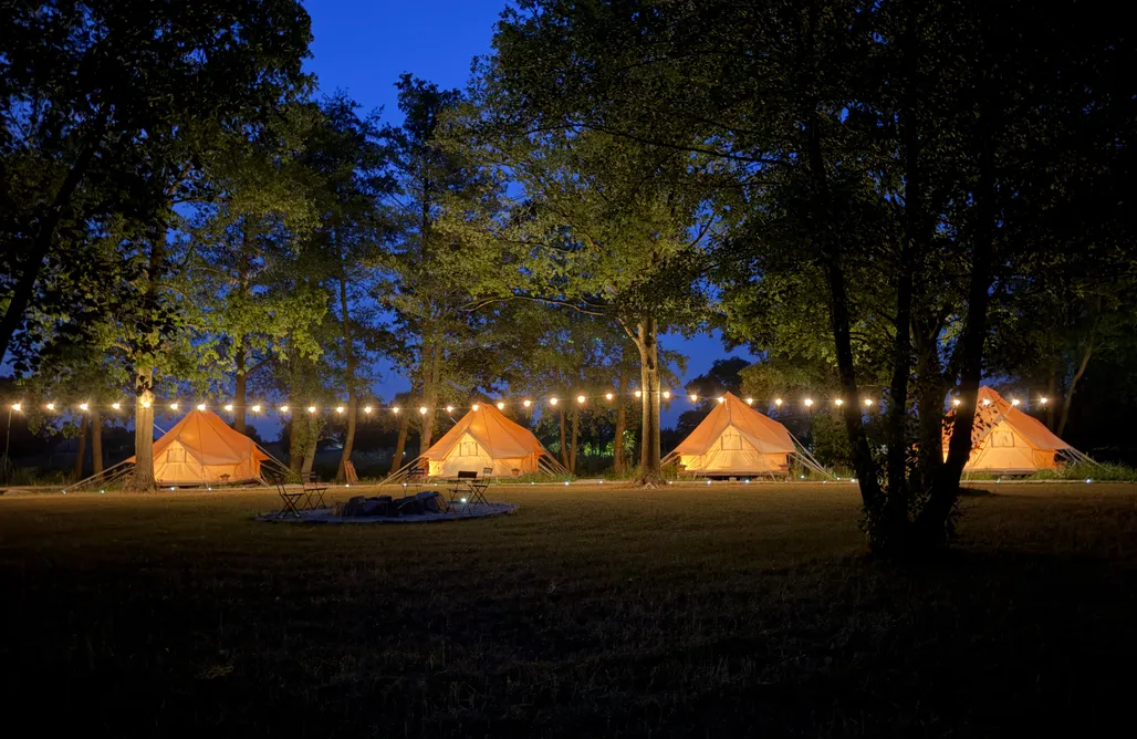 noclegi AlohaCamp Winnica Judyn Glamping 4