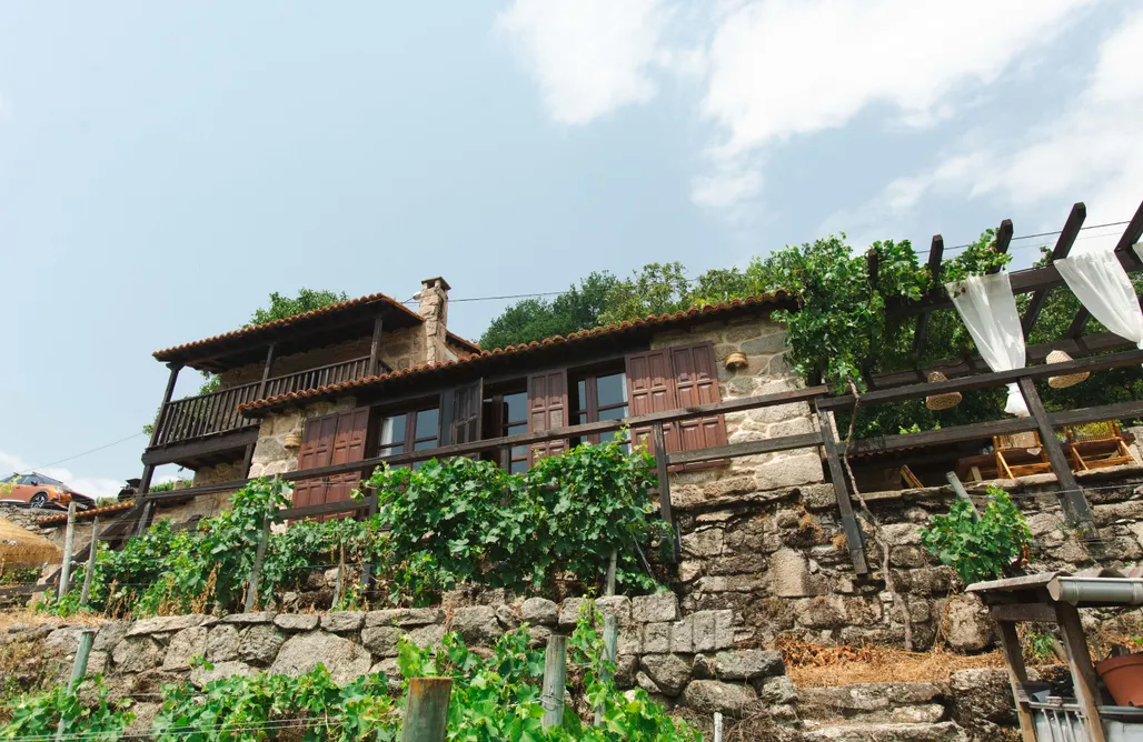 AlohaCamp accommodation Apedeceo Belesar Villa 4