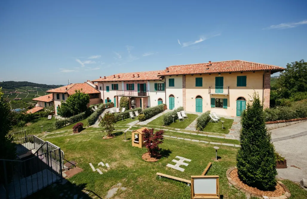 La Torricella Case Vacanze Appartamenti con Piscina AlohaCamp