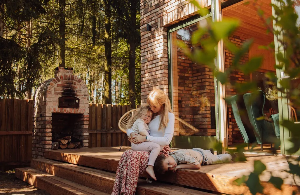 noclegi AlohaCamp UkryjSię - dom nad jeziorem Budzisławskim 5