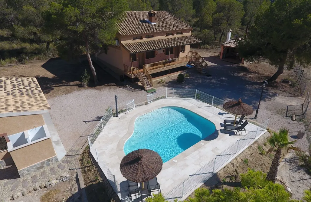 alojamientos AlohaCamp Casa Cenajo 2