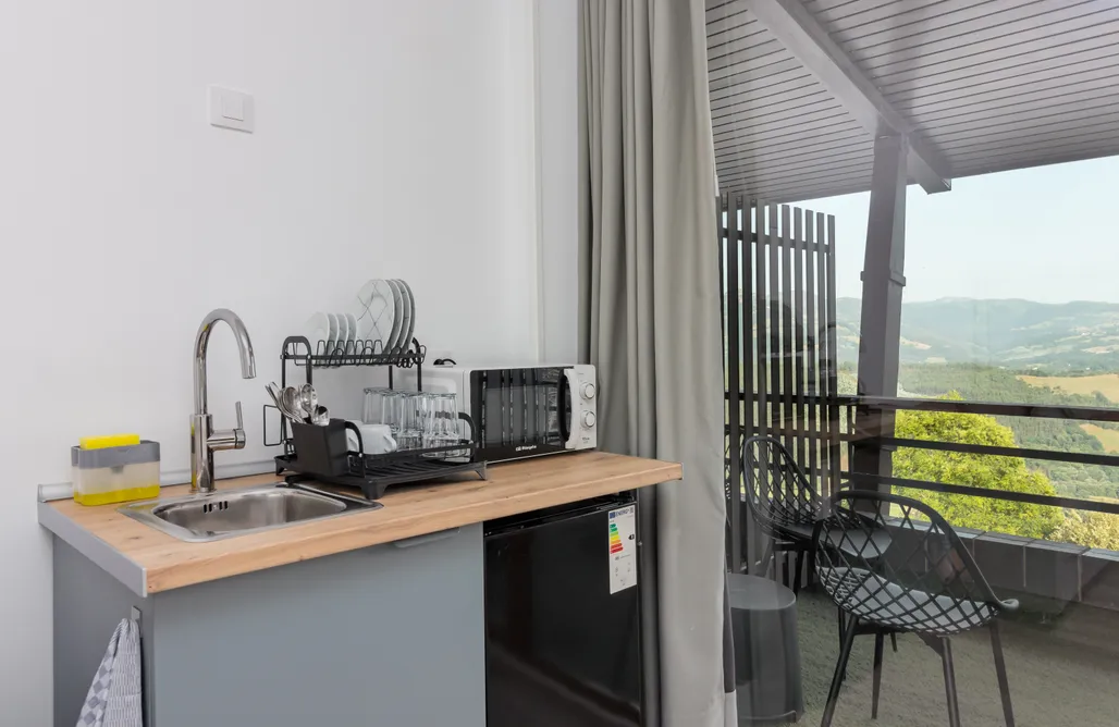 AlohaCamp Suite 4
