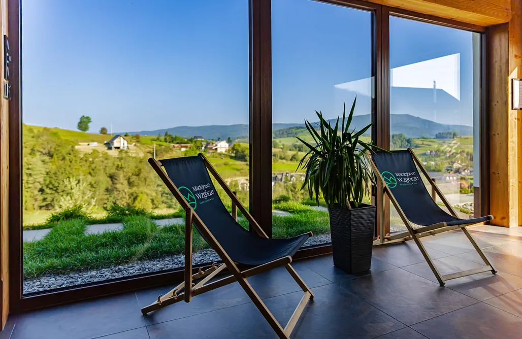 noclegi AlohaCamp Maciejowe Wzgórze Jacuzzi Balia Sauna Tężnia Solankowa 4
