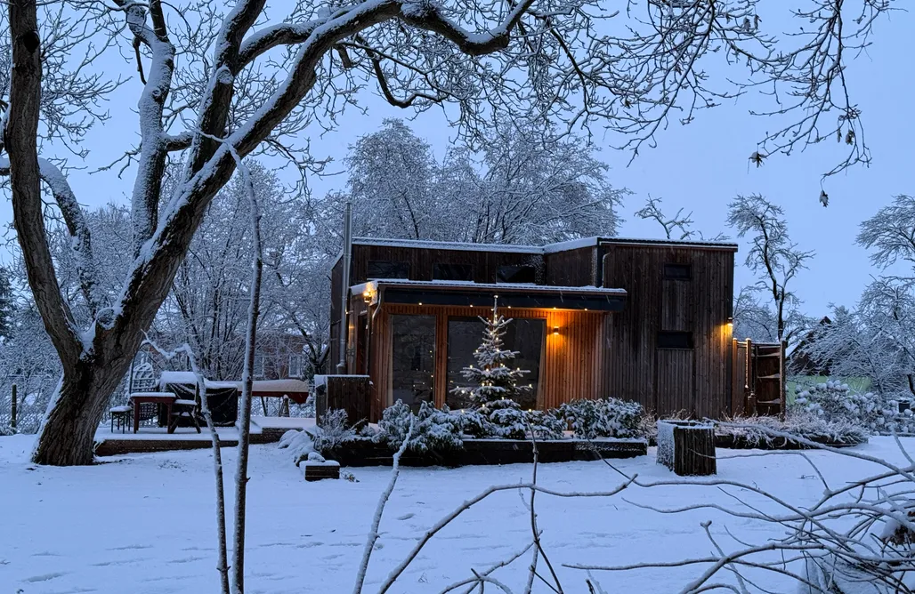 Ferienhaus am See mit privatem Seezugang Tiny House in der Elbtalaue 3
