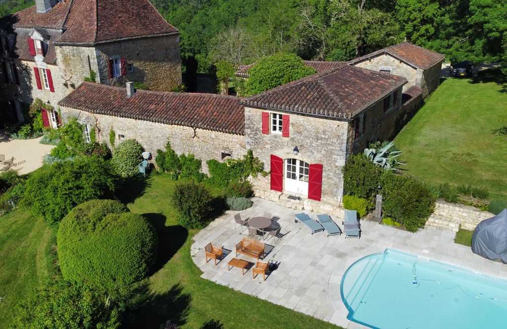 AlohaCamp Domaine de Belbouys, gite D'Amis 1