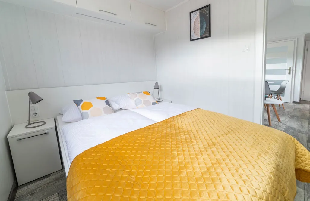 AlohaCamp Domek z dwiema sypialniami 4