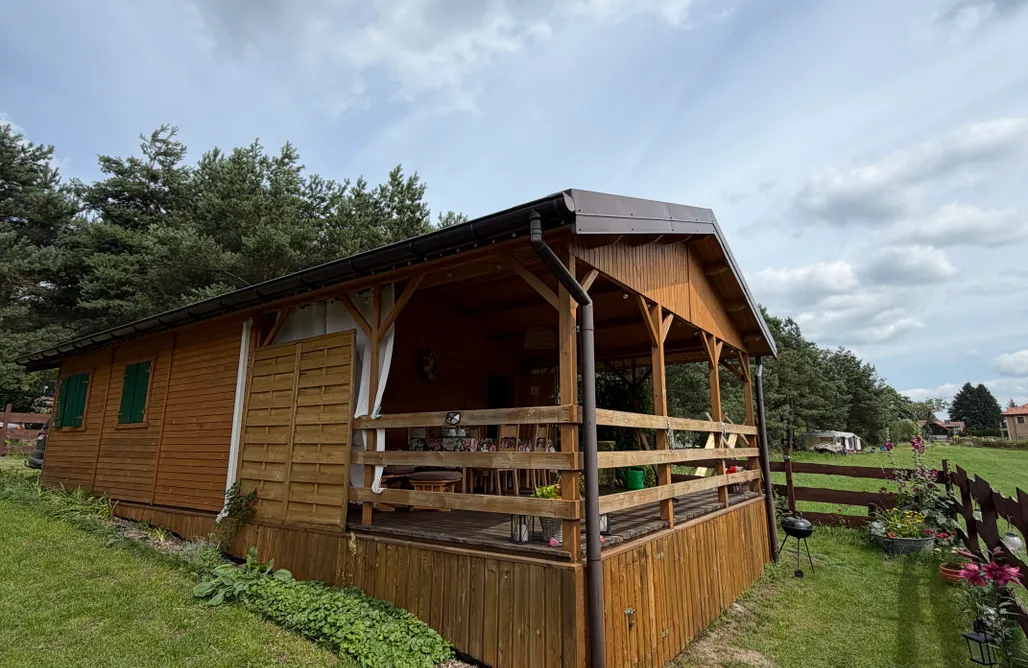 Gîte à La Ferme Kryszynówka - chalet brun 3